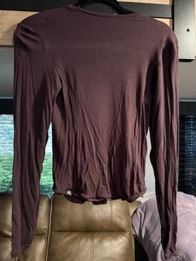 Women’s Long Sleeve Tee in Deep Plum